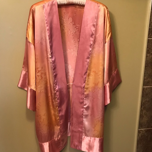 Victoria's Secret Other - Beautiful water-color print VS kimono - one size